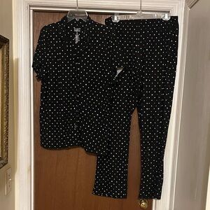 Croft & Barrow Black Pajama Set with White Polka Dots